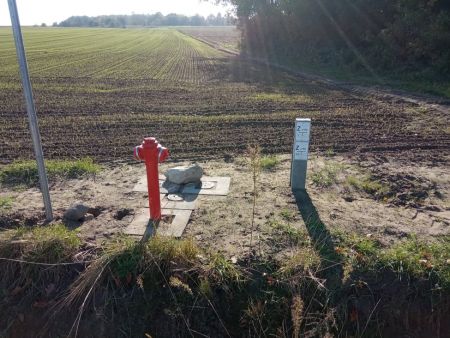 Nowy wodociąg i zbiornik wody czystej dla poprawy przepustowości